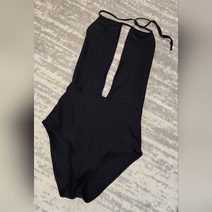 LIKE NEW: Aerie Woman's Halter Swimsuit